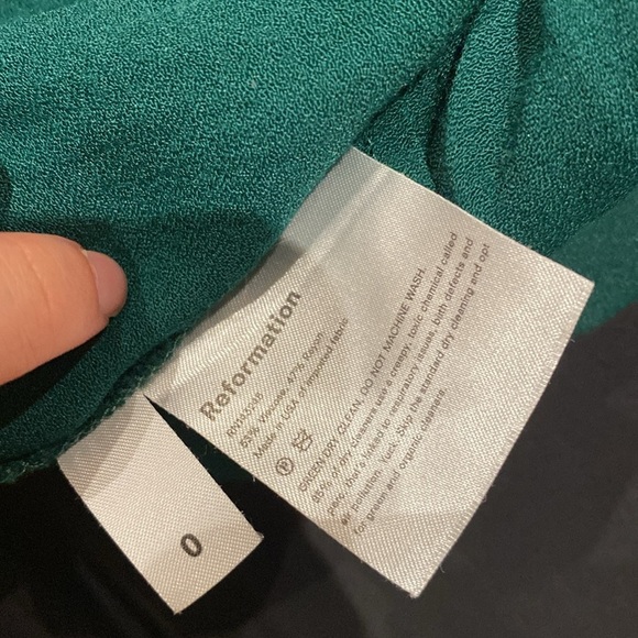 Reformation / Mayer Jumpsuit Forrest green open back cap sleeve 0 - Picture 9 of 11